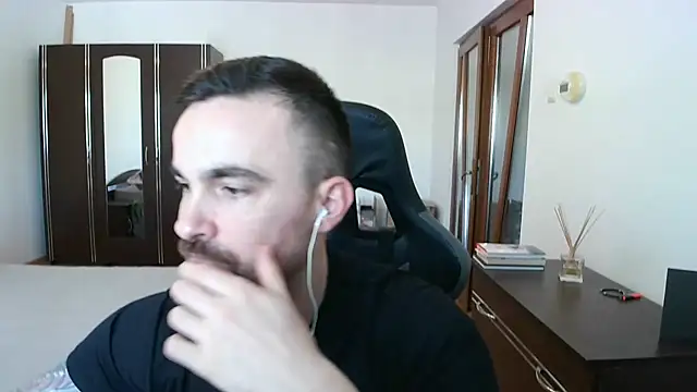 mu5clemania2 online show from March 6, 8:42 am