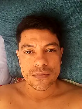 Snapshot of juiba1004 chatting on October 13, 4:08 pm juiba1004 online show from October 13, 4:08 pm