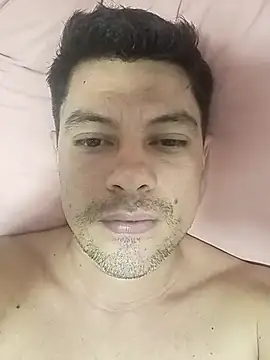 Snapshot of juiba1004 chatting on October 19, 4:48 am juiba1004 online show from October 19, 4:48 am