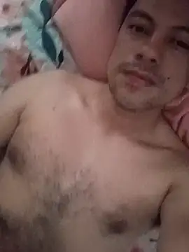 Snapshot of juiba1004 chatting on November 17, 12:53 pm juiba1004 online show from November 17, 12:53 pm