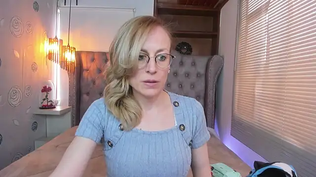 Snapshot of SammySanders chatting on March 21, 5:02 pm SammySanders online show from March 21, 5:02 pm