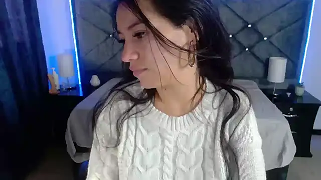 Julietacollins06 online show from October 1, 1:15 pm