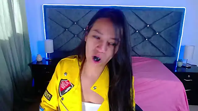 Julietacollins06 online show from September 23, 1:07 pm