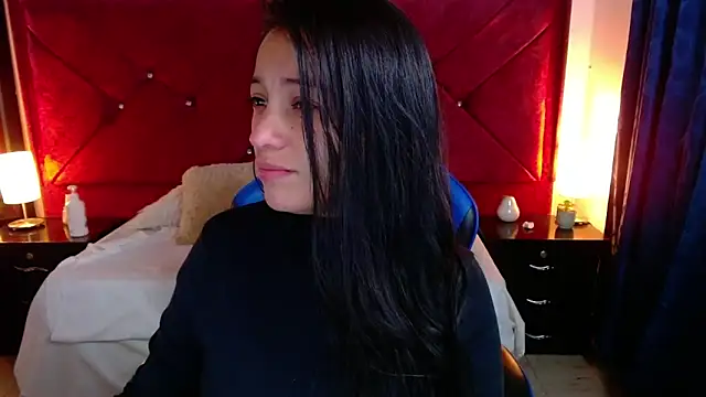 Julietacollins06 online show from February 7, 2:25 pm