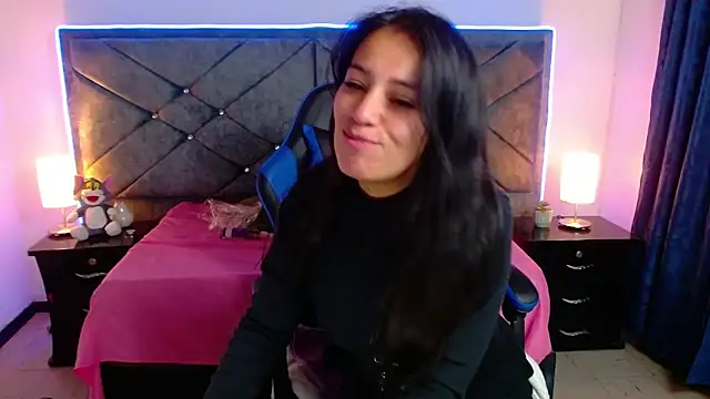 Julietacollins06 online show from November 6, 1:15 pm