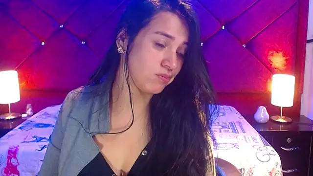 Julietacollins06 online show from April 30, 2:02 pm