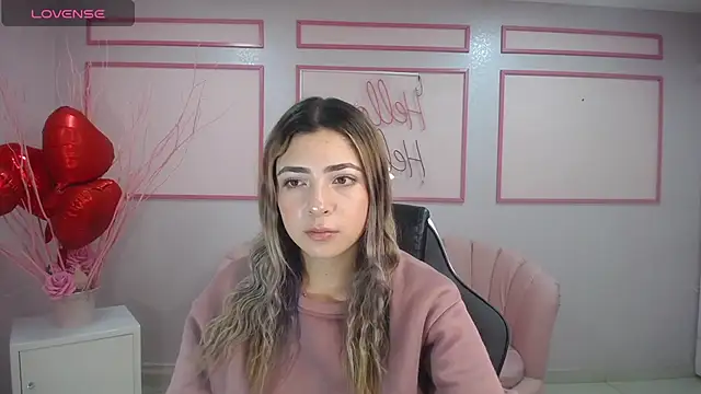 Snapshot of channel_blonde_a chatting on February 10, 4:25 pm channel blonde a online show from February 10, 4:25 pm