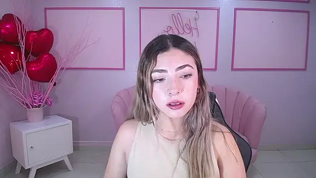 Snapshot of channel_blonde_a chatting on March 3, 4:47 pm channel blonde a online show from March 3, 4:47 pm