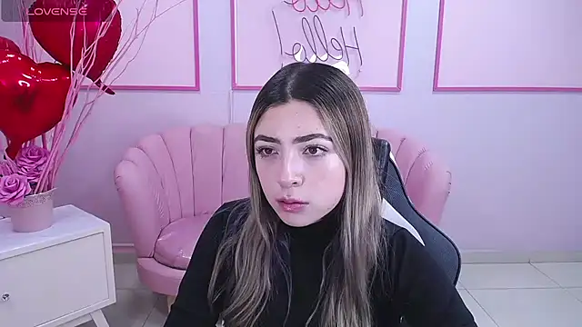 Snapshot of channel_blonde_a chatting on February 15, 4:45 pm channel blonde a online show from February 15, 4:45 pm
