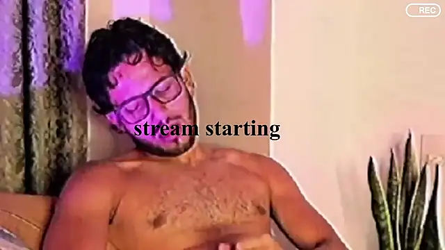 Nicholasrodrii online show from December 20, 12:57 am