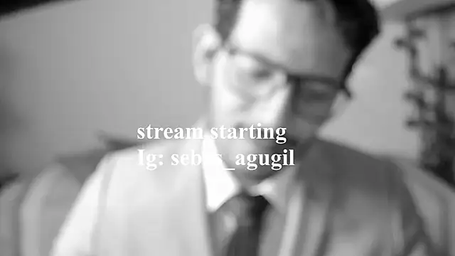 Nicholasrodrii online show from June 26, 10:59 pm