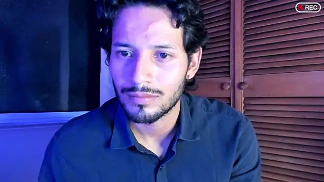 Snapshot of Nicholasrodrii chatting on September 16, 12:11 am Nicholasrodrii online show from September 16, 12:11 am