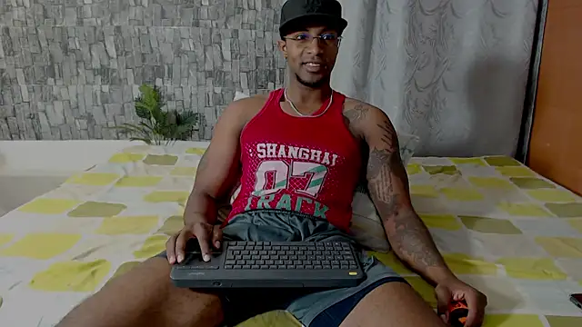 Joseephjackson online show from February 8, 2:38 pm