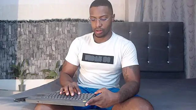 Snapshot of Joseephjackson chatting on May 22, 2:26 pm Joseephjackson online show from May 22, 2:26 pm