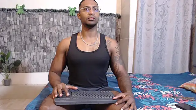 Joseephjackson online show from January 17, 3:15 pm