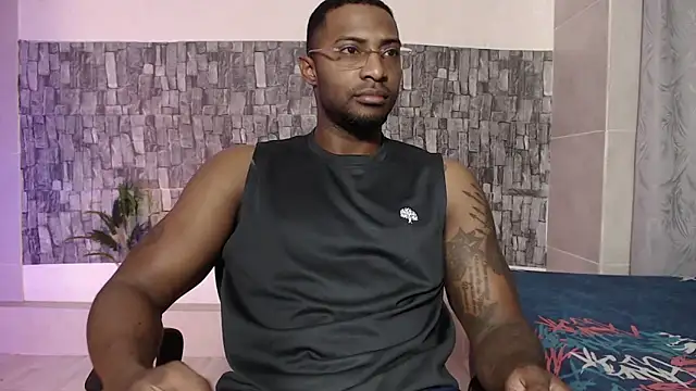 Snapshot of Joseephjackson chatting on November 10, 2:11 pm Joseephjackson online show from November 10, 2:11 pm