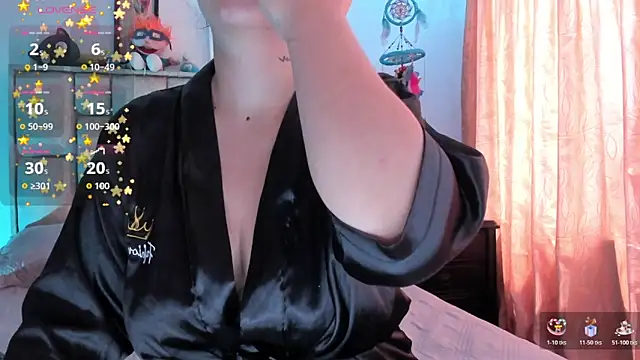 brianaGuzman online show from November 10, 4:45 pm