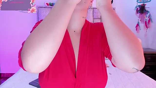 brianaGuzman online show from October 11, 5:36 pm