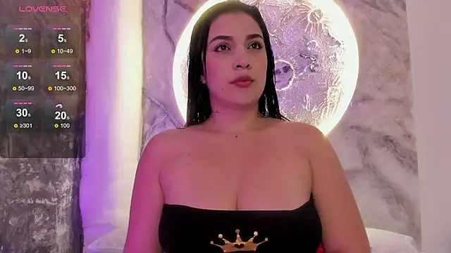 brianaGuzman online show from March 17, 12:57 pm