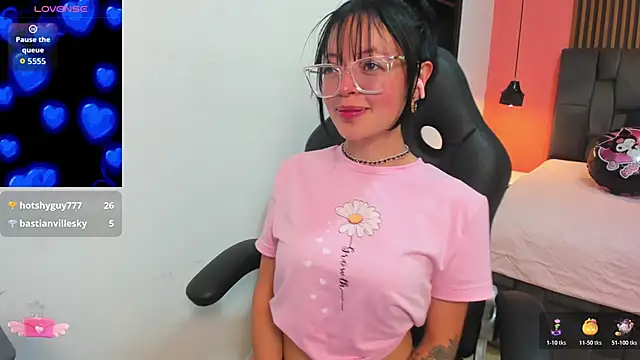 Snapshot of elisa_collins chatting on November 30, 3:35 pm elisa collins online show from November 30, 3:35 pm