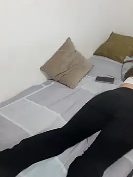 Snapshot of Tripisv chatting on December 11, 4:39 am Tripisv online show from December 11, 4:39 am