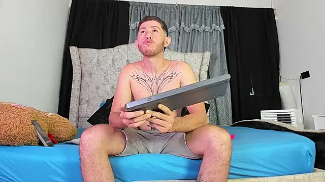 louis bcasta1 online show from October 25, 7:25 pm