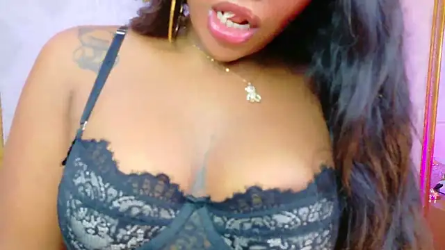 SalomeRestrepo online show from March 6, 3:23 am