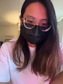 Snapshot of yourbootygirl chatting on November 25, 3:18 am yourbootygirl online show from November 25, 3:18 am