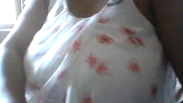 Snapshot of tripplexhoney101 chatting on March 18, 12:30 pm tripplexhoney101 online show from March 18, 12:30 pm