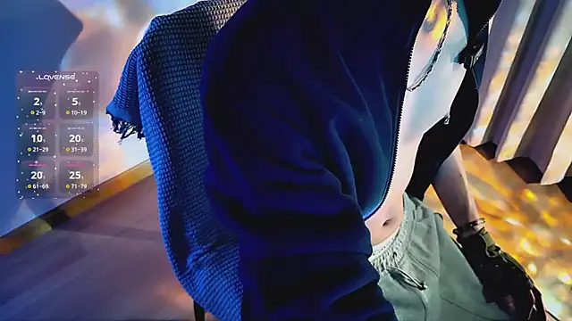 Snapshot of FEIYU001 chatting on October 27, 2:18 pm FEIYU001 online show from October 27, 2:18 pm