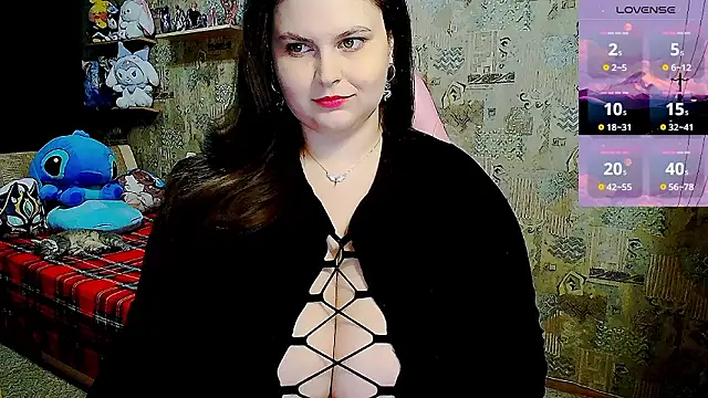WhisperInTheDarkk online show from February 10, 9:25 pm