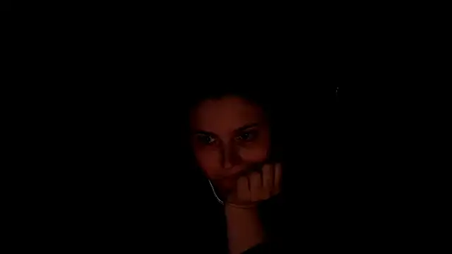 WhisperInTheDarkk online show from June 4, 5:06 pm