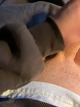 Snapshot of Jan4576 chatting on March 16, 5:17 pm Jan4576 online show from March 16, 5:17 pm