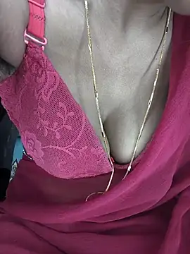 Snapshot of baby_soni78690 chatting on May 28, 7:42 pm baby soni78690 online show from May 28, 7:42 pm