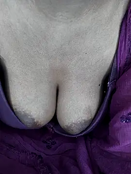 baby soni78690 online show from December 14, 6:02 pm