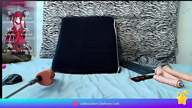 Snapshot of perla_mature chatting on November 21, 4:50 pm perla mature online show from November 21, 4:50 pm