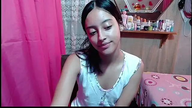 Lunawillis online show from March 13, 8:36 pm