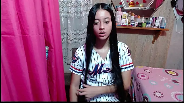 Lunawillis online show from March 14, 8:26 pm