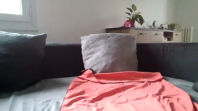 FablinoX online show from March 16, 7:45 am