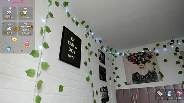 katt  black   online show from November 29, 8:20 pm