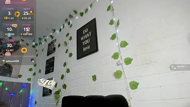 katt  black   online show from December 19, 9:50 pm