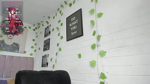 katt  black   online show from November 13, 8:13 pm