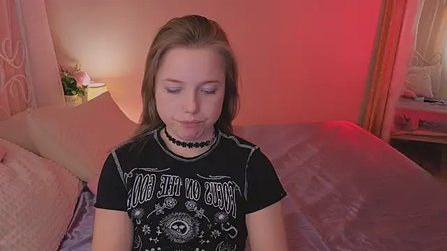 Snapshot of mary_ton chatting on February 15, 5:19 am mary ton online show from February 15, 5:19 am