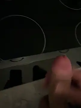 YoungCouple0604 online show from October 22, 7:46 pm