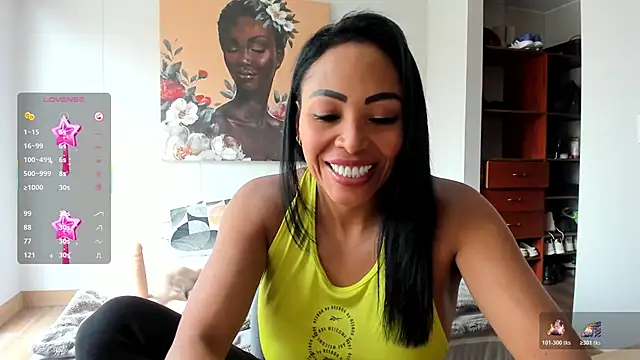 CindyWilliams  online show from April 14, 4:01 pm