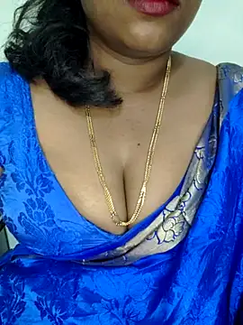 Snapshot of Sexy_Ammu_Telugu chatting on February 17, 8:52 am Sexy Ammu Telugu online show from February 17, 8:52 am