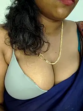 Snapshot of Sexy_Ammu_Telugu chatting on March 3, 4:15 pm Sexy Ammu Telugu online show from March 3, 4:15 pm