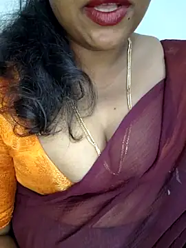 Snapshot of Sexy_Ammu_Telugu chatting on March 13, 4:56 pm Sexy Ammu Telugu online show from March 13, 4:56 pm