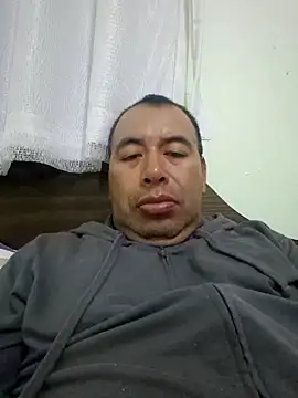 Snapshot of Piter1022 chatting on November 8, 3:43 am Piter1022 online show from November 8, 3:43 am