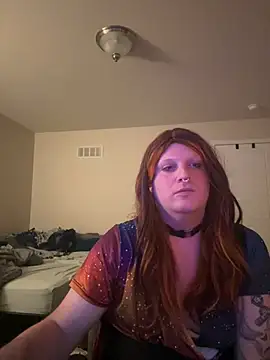 EmberLee online show from February 18, 5:20 am